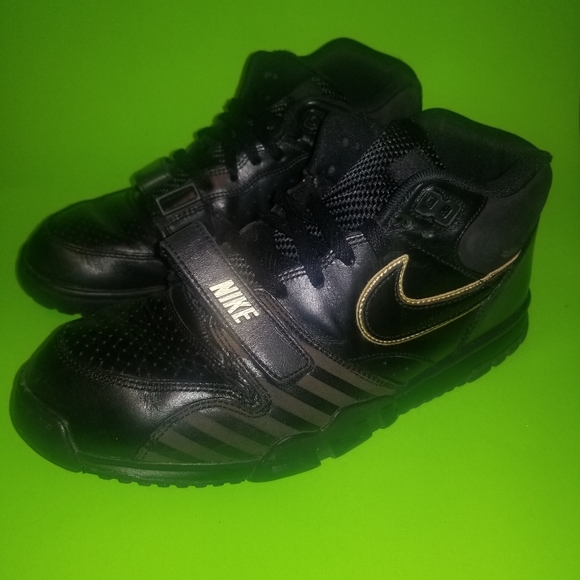 black nike trainers mens size 10